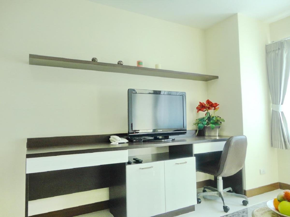 Charming Resident At Ekkamai From Studio Unit Up To 2 Bedroom Apartment Bangkok Bagian luar foto