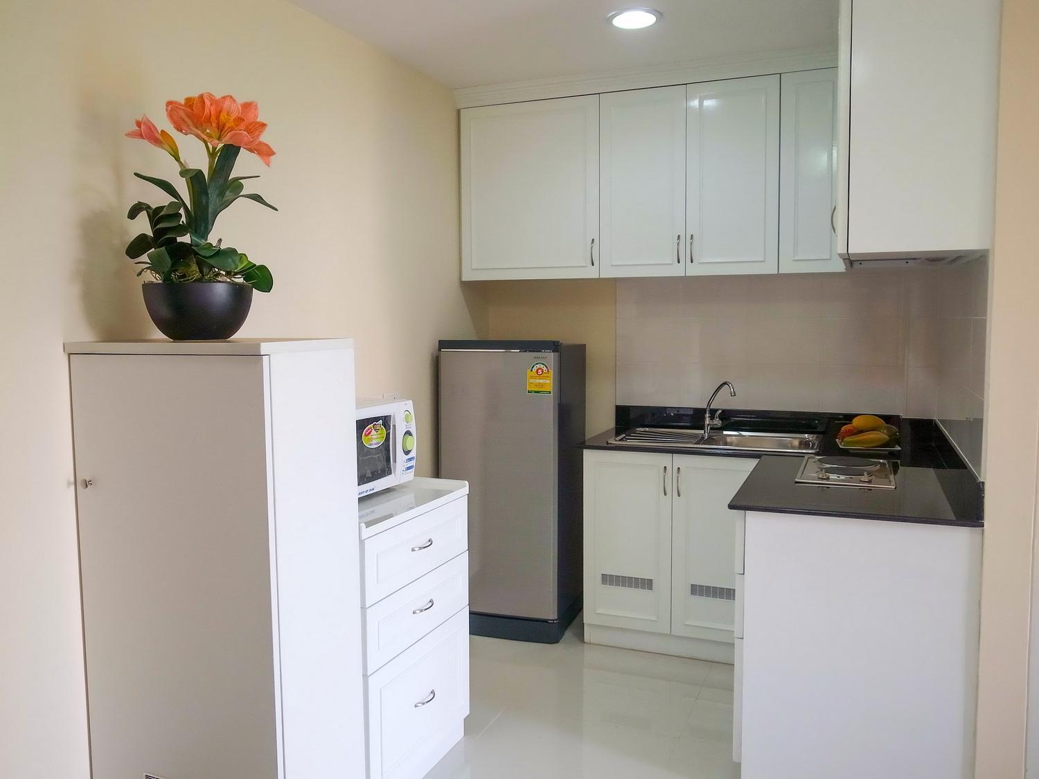 Charming Resident At Ekkamai From Studio Unit Up To 2 Bedroom Apartment Bangkok Bagian luar foto